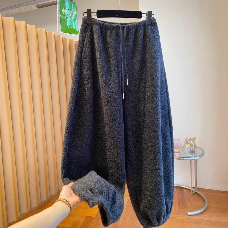 High-End Black Lamb Wool Jogger Sweatpants for Women, Autumn and Winter 2025 New Style, Loose Thickened Furry Fleece Pants
