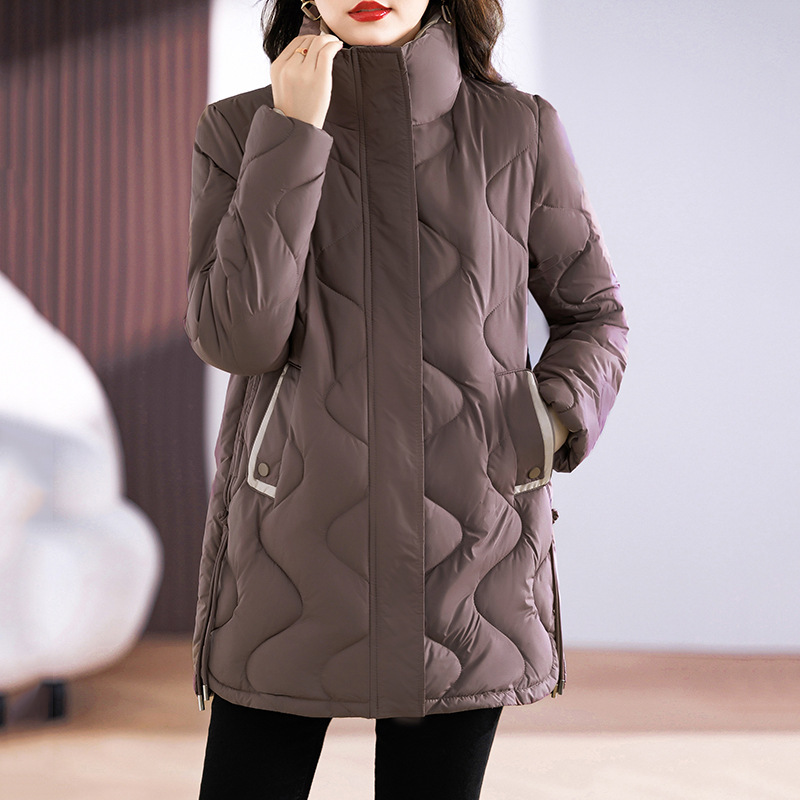 ダウンの綿服の女性の中の長いタイプの新型の韓国版はゆったりとしていて、襟を厚くしています。|undefined