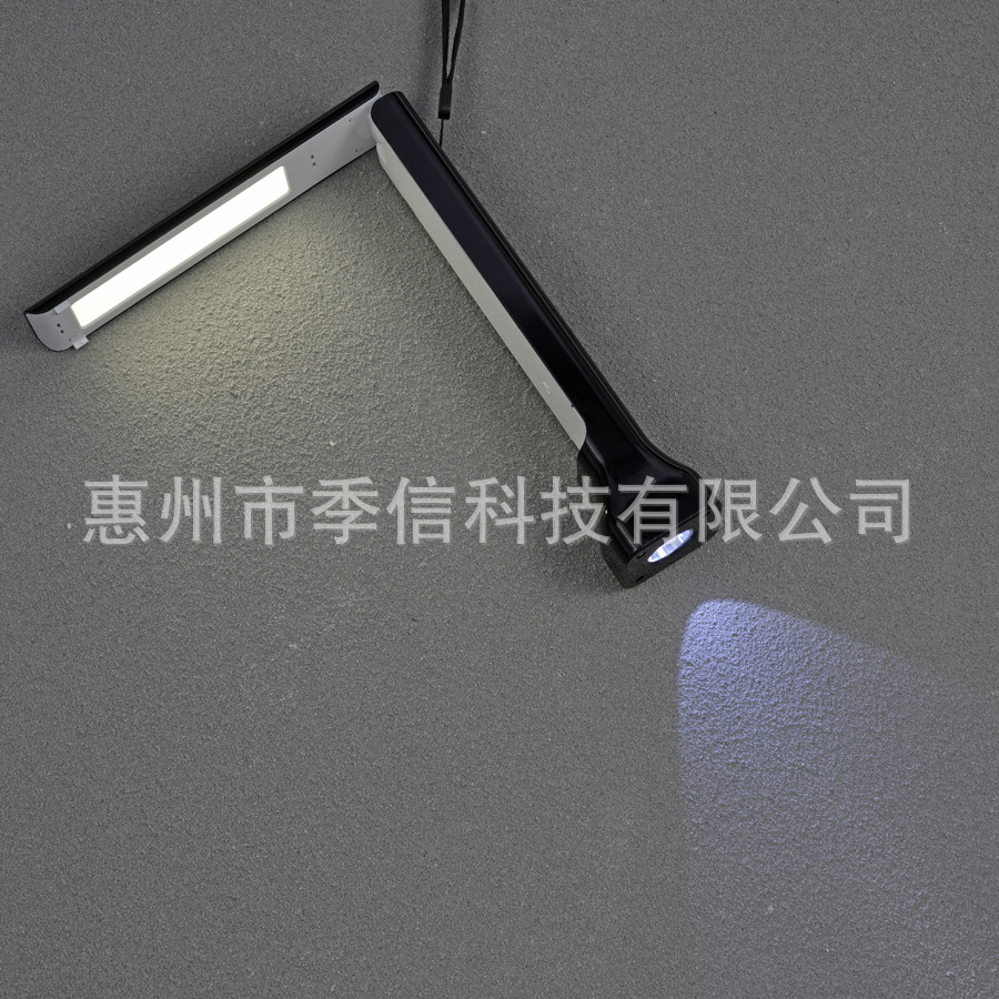 廠家定制6W可折疊工作學(xué)習(xí)閱讀護(hù)眼臺燈超遠(yuǎn)射程高亮聚光手電筒