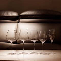 国産品zalto平はワイングラスの手作り水晶グラスのために超細い顔をしています。