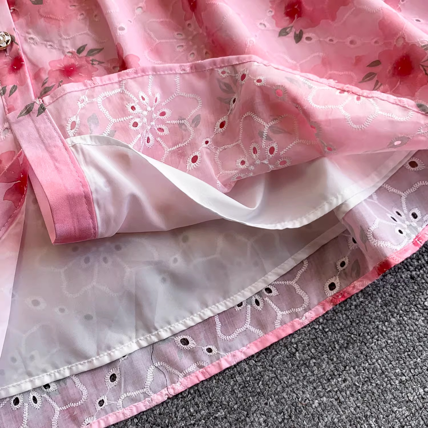 Youthful French Style Embroidered Print Dress With Raglan Sleeves Button Down Waist Cinching Long Light Luxury Summer Dress_ecoleips.com