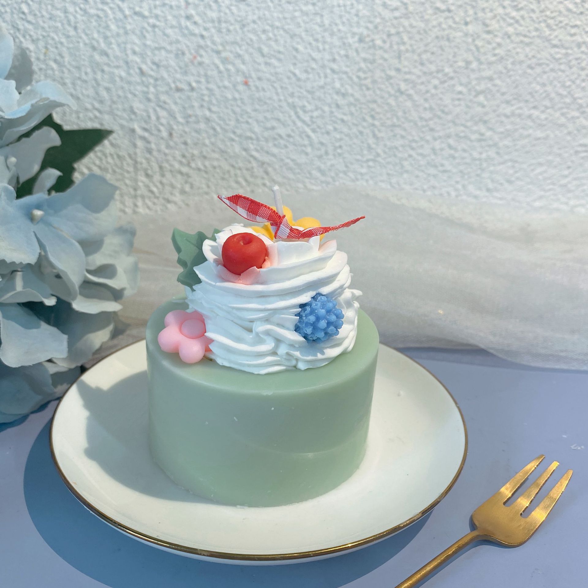 INS crema pastel de fresa aromaterapia vela galleta cumpleaños nicho avanzado regalo creativo romántico dormitorio caja de regalo