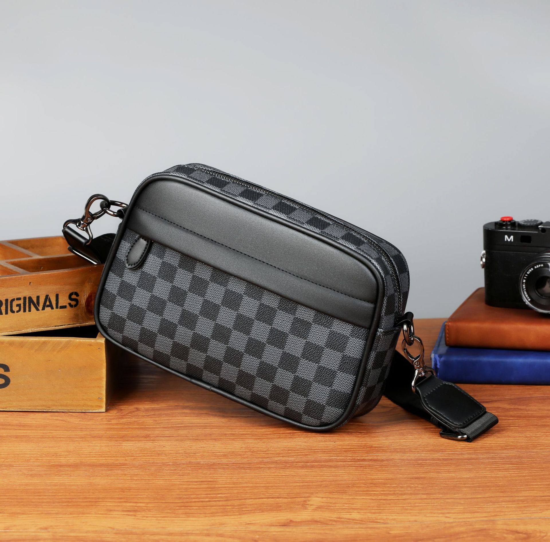 定制男士小挎包包大容量多功能休闲轻便通勤旅行商务单肩包斜挎包