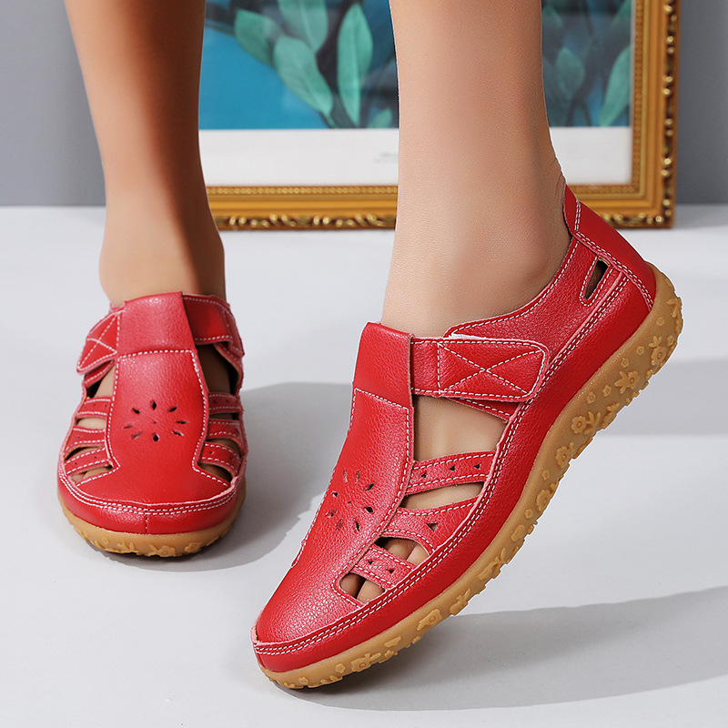 Spring and Summer New Women's Beach Sandals Hollow Fashion Flat Sandals All-match Cross-border Special