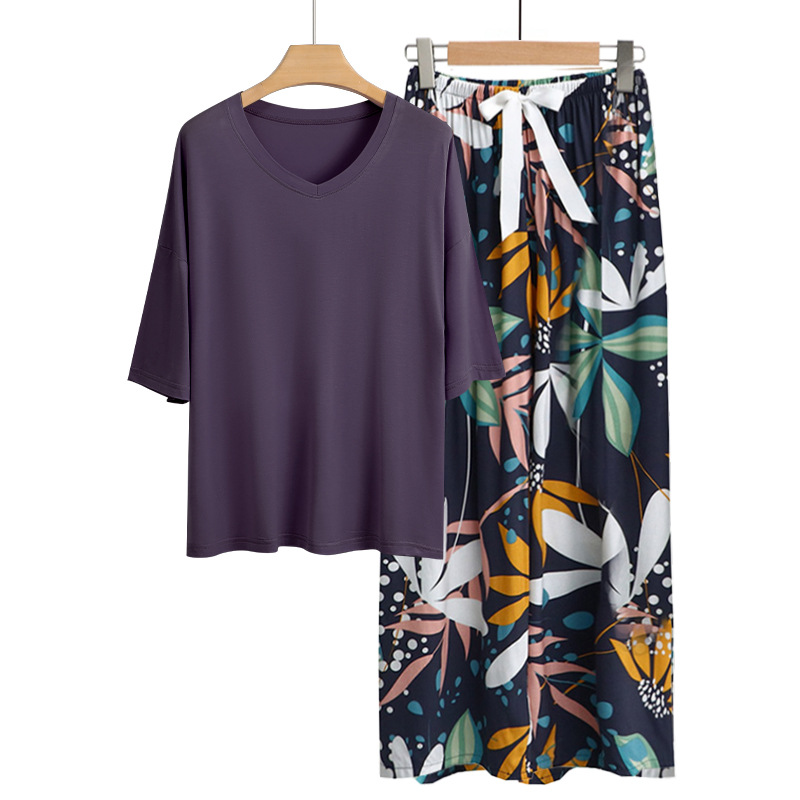 짙은 보라색 + 이른 아침 비와 이슬