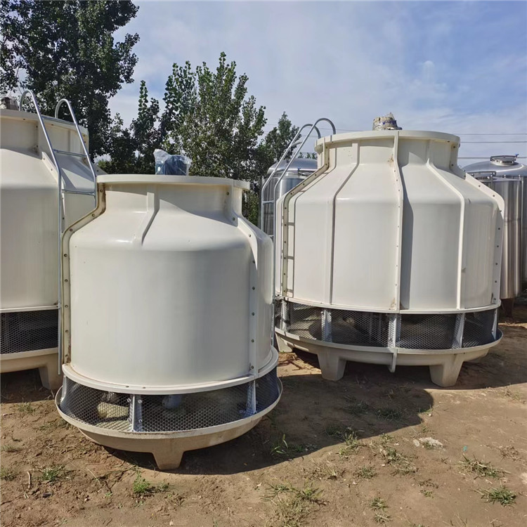 供应二手冷水塔 玻璃钢材质凉水塔 逆流式低噪醒冷却塔
