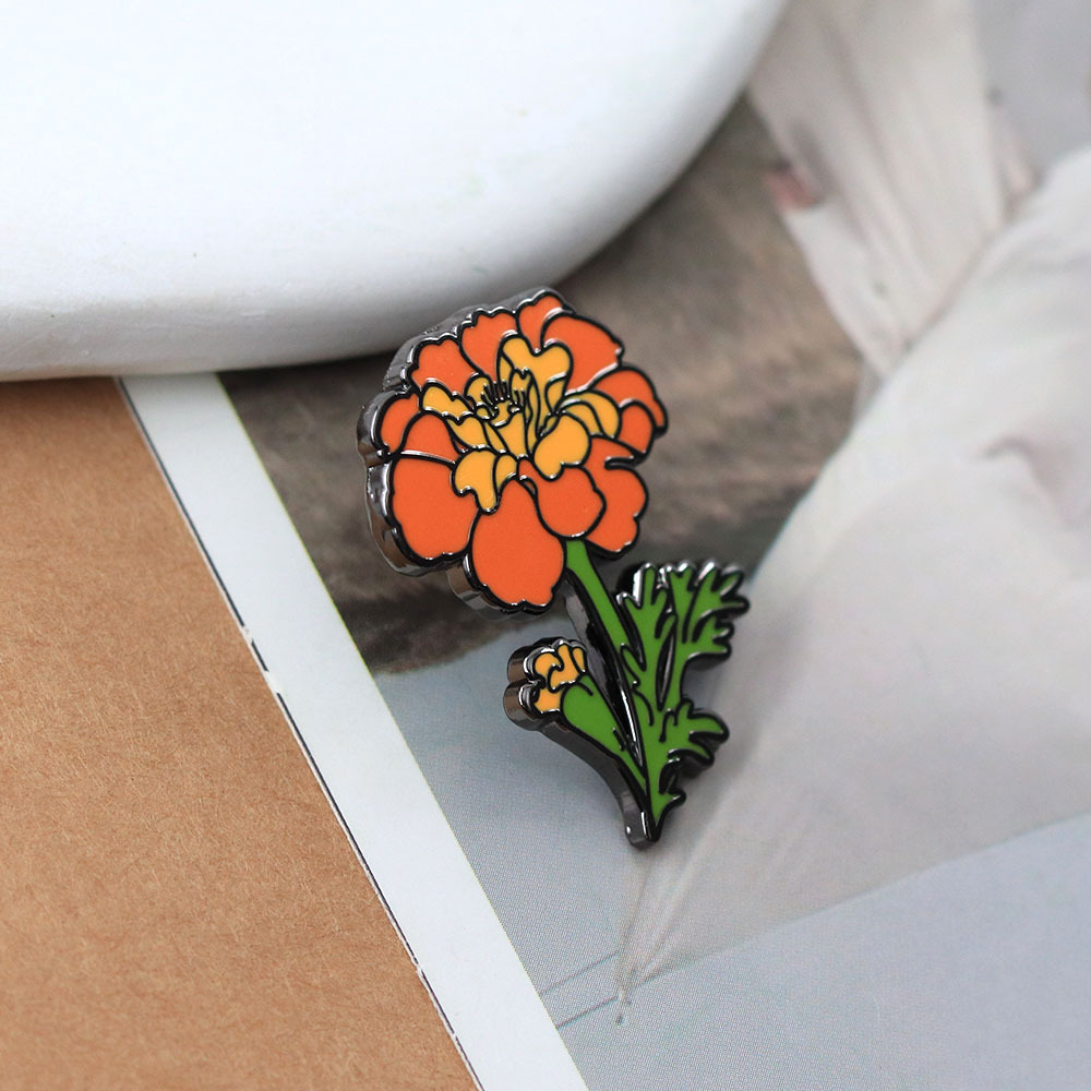 New Marigold Metal Enamel Brooch, Orange-Yellow Flower Enamel Badge, Artistic and Fresh Bag Pin Accessory