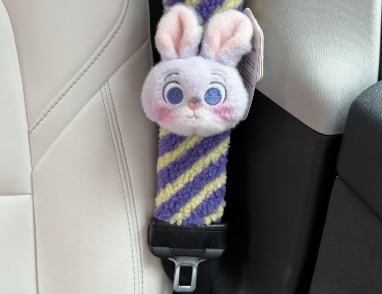 Cute Zootopia Judy Nick Car Seatbelt Shoulder Pad Cartoon Cute Plush Doll Anti-Strangling