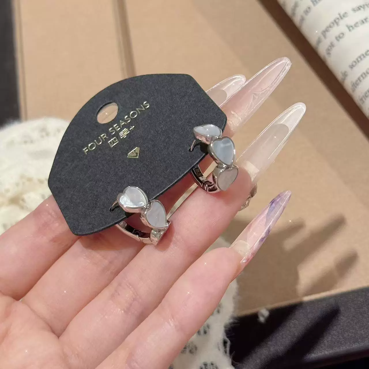 跨境欧美爱心耳扣轻奢高级感耳坠精致简约气质耳饰亚马逊热销耳扣