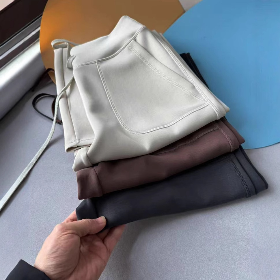 Close Your Eyes and Enter the Original Factory Model with Nude Fabric, Smooth and Cool High-Waisted Straight Pants, Slimming and Loose Wide-Leg Pants for Women