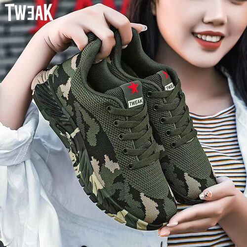 Spring and summer camouflage shoes for men and women, breathable fly-woven running shoes, outdoor hiking shoes, soft-soled student military training shoes