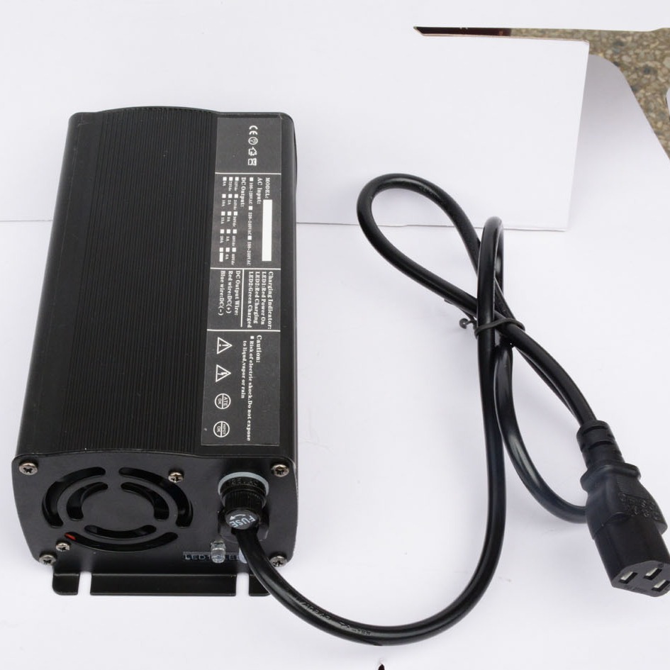 厂家直销电动车充电器锂电大容量铝合金电摩铅酸电池48V60V72V