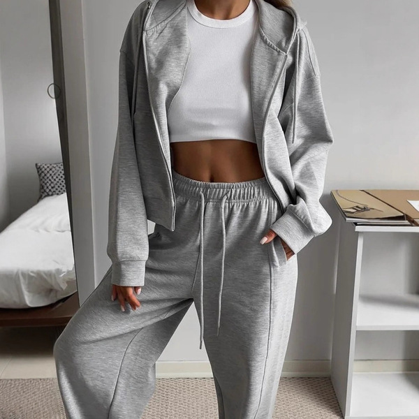Demi-season velvet hoody with zipper