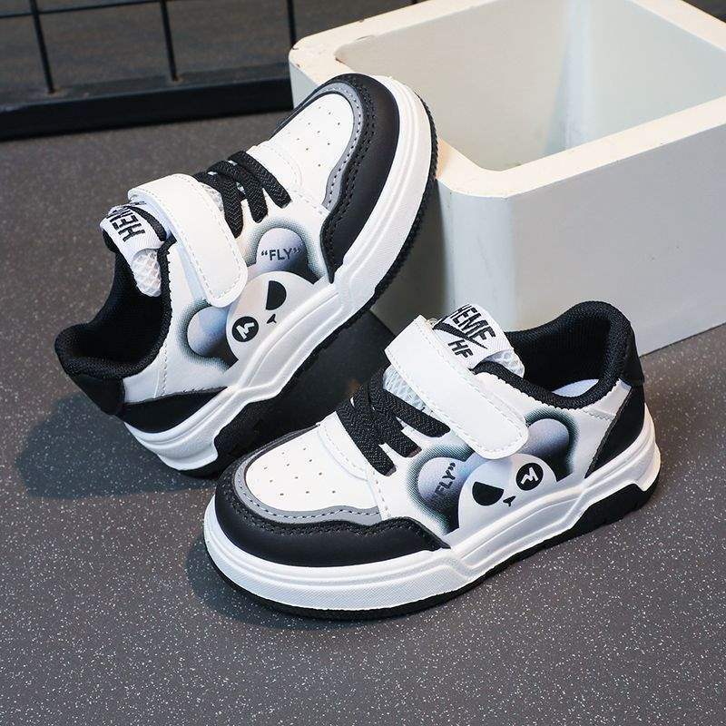Children's Sports Shoes Off-Size Spring and Autum Boys and Girls Leather Casual Campus Shoes for Small and Medium-Sized Kidsren Wear-Resistant Baby Sneakers
