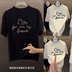 カップルの春夏デザイナーは通常のファッションを刺繍します。