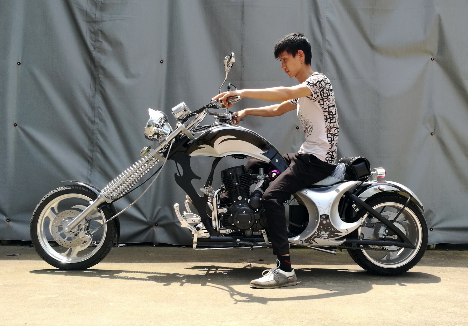 Wolverine Retro Big Harley Motorcycle 20Cc Motorcycle Retro Car Knight Big Harley Motorcycle Retro