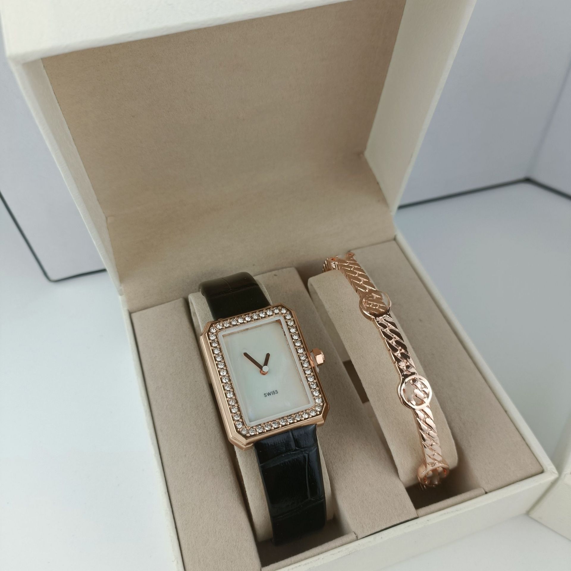 Other Ladies Belt Quartz Watch Sticky Diamond Alloy