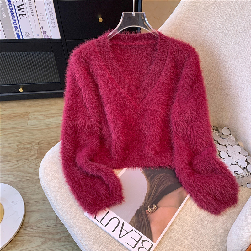 Winter knitted short sweater