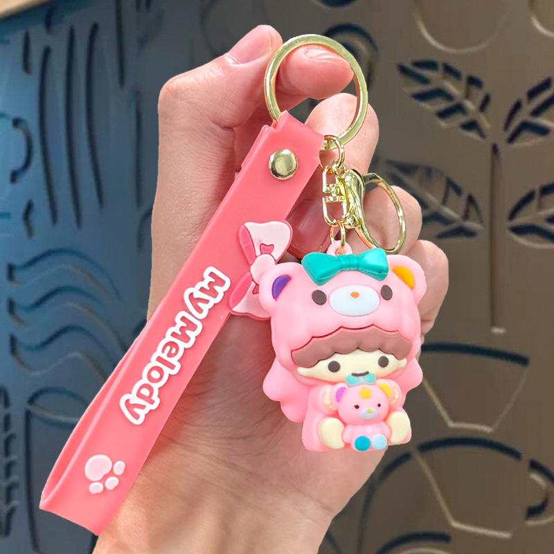 Llavero de dibujos animados Sanrio, colgante de Kuromi, regalo para puesto de venta, mini muñeca, adorno colgante para máquina, pequeña mercancía.