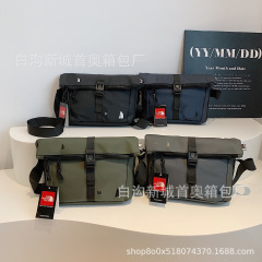 潮牌新款徒步斜挎包男户外钓鱼登山运动单肩包时尚休闲大容量背包