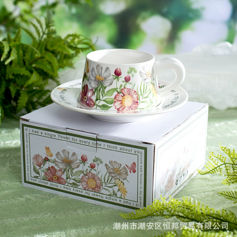 Подарочный набор на полдник в европейском флористическом дизайне Xiangyang Gift Box: чайник высокого качества, чашки, блюдце, корзина