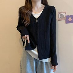 假两件v领内搭打底衫女2025春秋大码胖mm显瘦黑色针织衫毛衣上衣