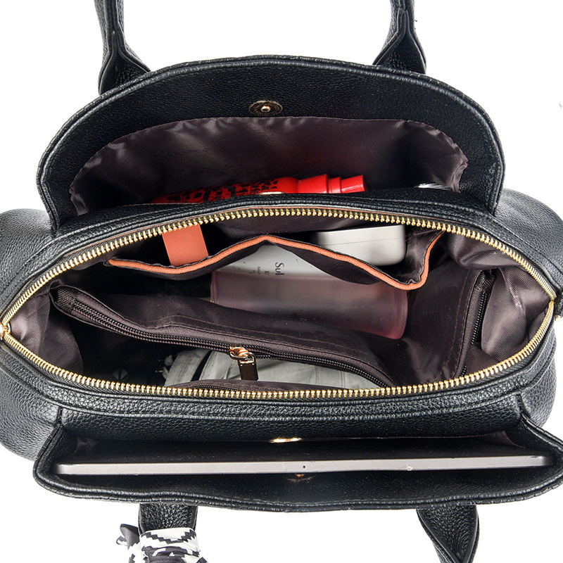 Cross-border 2024 nuevo bolso de mujer bolso de moda de atmósfera mujer retro gran capacidad temperamento versátil mochila