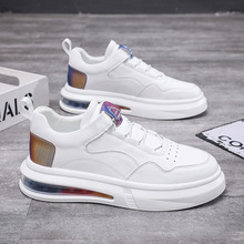 �ļ���|С��Ь��ܛ���ɾoһ�_�ų�Ь���Դ�����Ь���e�ٴ�