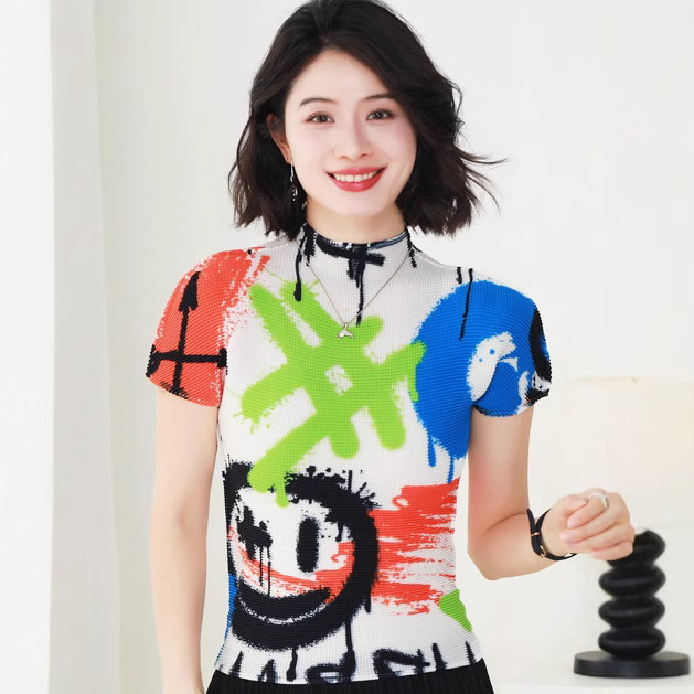 Miyake pleated semi-high collar digital printed pleated stretch short sleeve corn grid 2025 spring new top