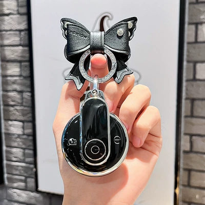 Colorful Horse Dazzling Horse Remote — Car key bag - pentium-pony-model-b-smart-4-button-single-shell-black-black-bow-diamond-buckle-silver-number-plate