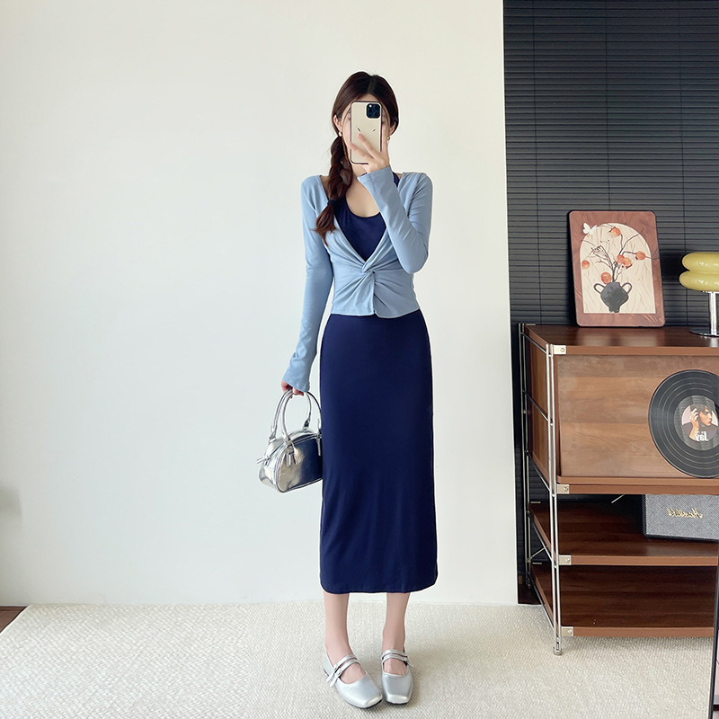 纯欲扭结挂脖针织裙女2025秋冬收腰撞色两件套连衣裙高级感长裙子|undefined