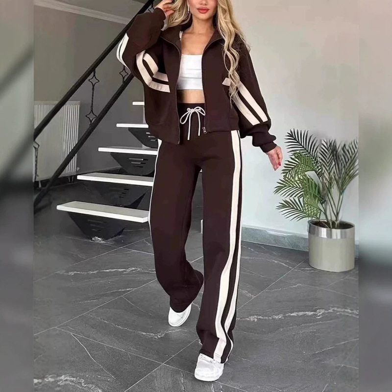 2026 European and American cross-border women's clothing: stand-up collar zip-up sweatshirt with color block design and high-waisted wide-leg pants sports suit 2026 European and American cross-border women's clothing: stand-up collar zip-up sweatshirt with color block design and high-waisted wide-leg pants sports suit