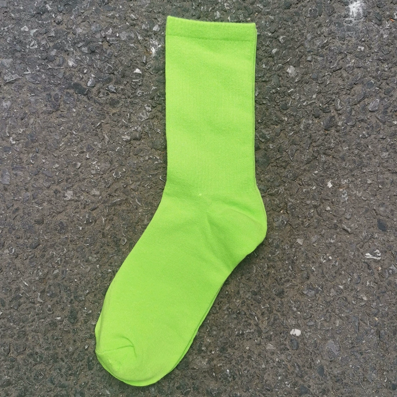 Mid‑length cotton socks, mid‑calf unisex, absorbent and odor‑resistant, cotton or thin velvet option