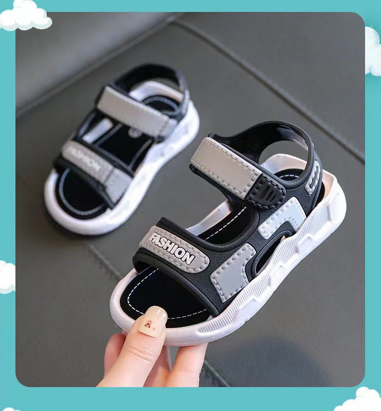 Kid's Casual Cute Color Block Round Toe Beach Sandals display picture 5