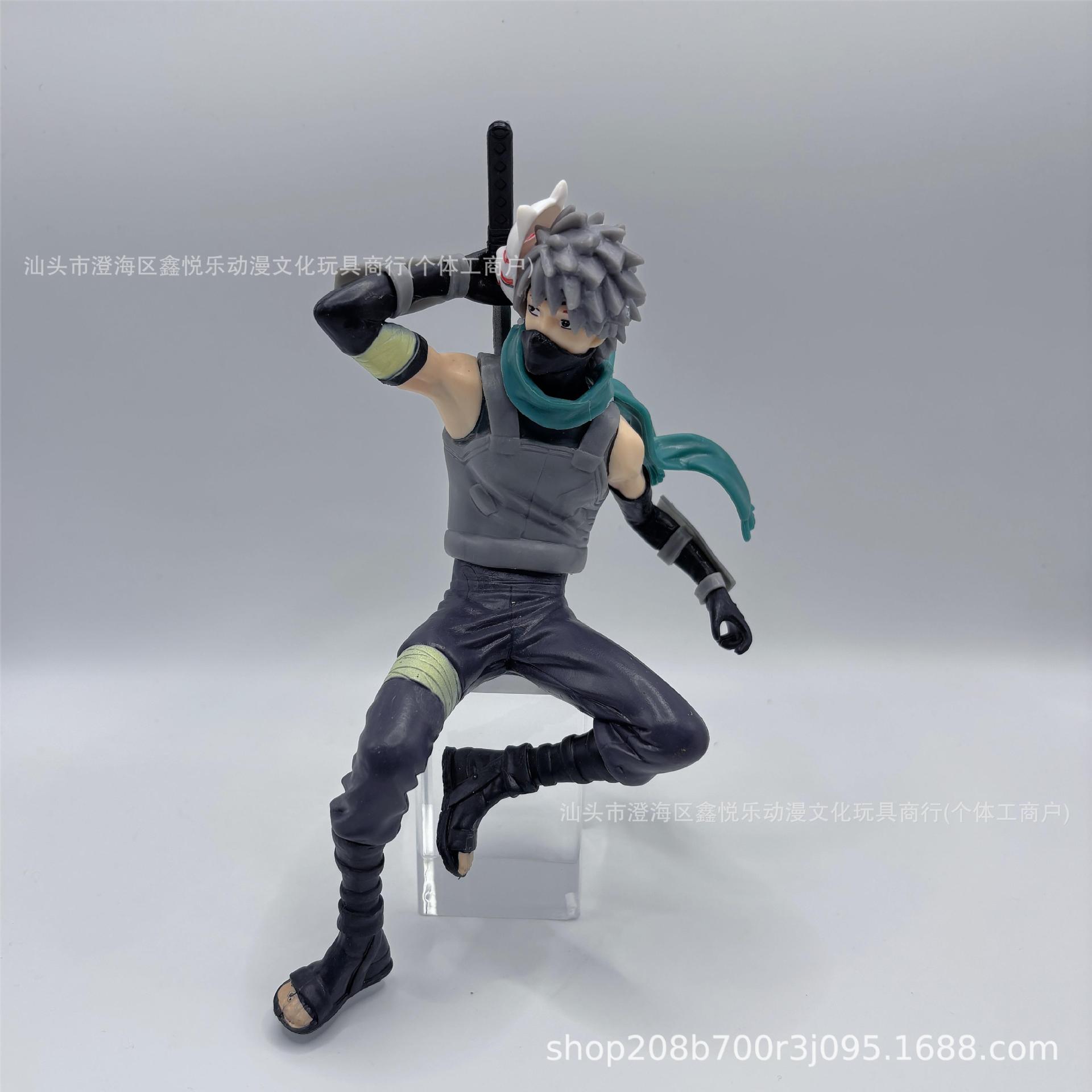 Naruto figura oscura Kakashi animación periférica del coche decoración del modelo del chasis del escritorio muñeca decorativa