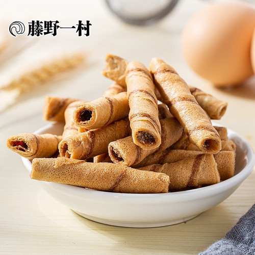 Fujino Ichimura Japanese chocolate roll 128g canned fragrant cocoa crispy long egg roll internet celebrity snack new product