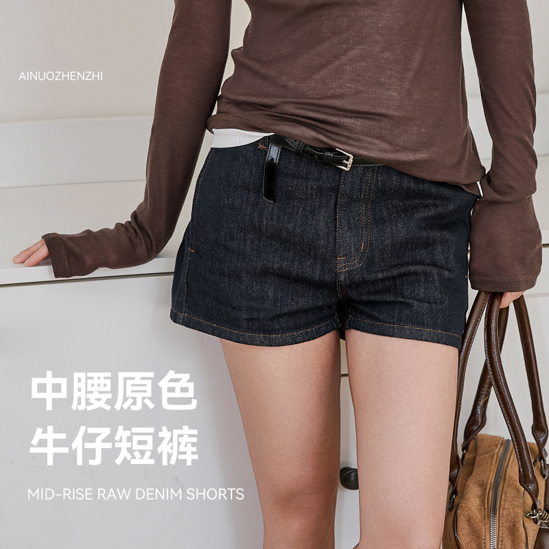 Spring and Summer New Arrivals, Leg-Lengthening Denim Shorts, Mid-Low Waist, Hot Girl Style, Cotton Casual Retro A-Line American Style Three-Quarter Shorts Spring and Summer New Arrivals, Leg-Lengthening Denim Shorts, Mid-Low Waist, Hot Girl Style, Cotton Casual Retro A-Line American Style Three-Quarter Shorts