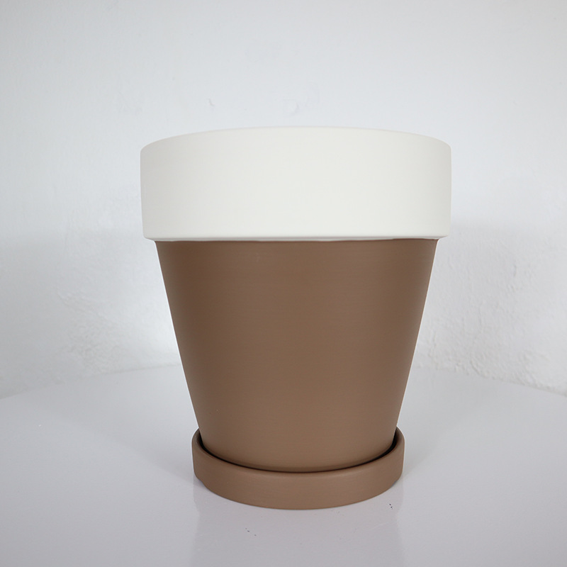 Half brown (with tray)