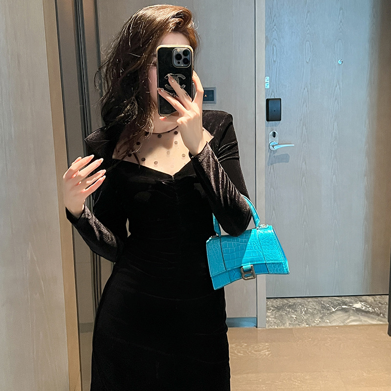 Đầm ôm body nữ chất nhung kết hợp lưới chấm bi — Màu đen