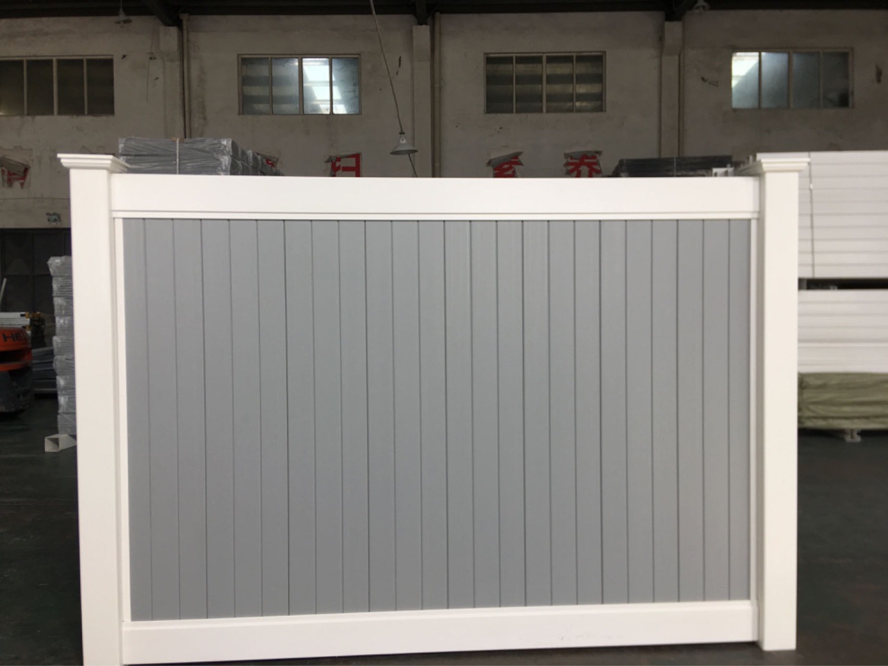 马场围栏  美式围栏  跑马场护栏  封闭式护栏  美式围栏铰链