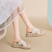 ����6cm~¶˼ͬ��͹�һ�ֺ���¸�H����ЬŮʿ�ļ��⴩�ݾ���Ь
