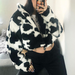 �W���羳Ů�b��Ƥ���ﶬ���¿�ڰײ��cë�q���ɸ��I�_������Ů