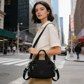 休闲背包;小学书包;女士双肩包