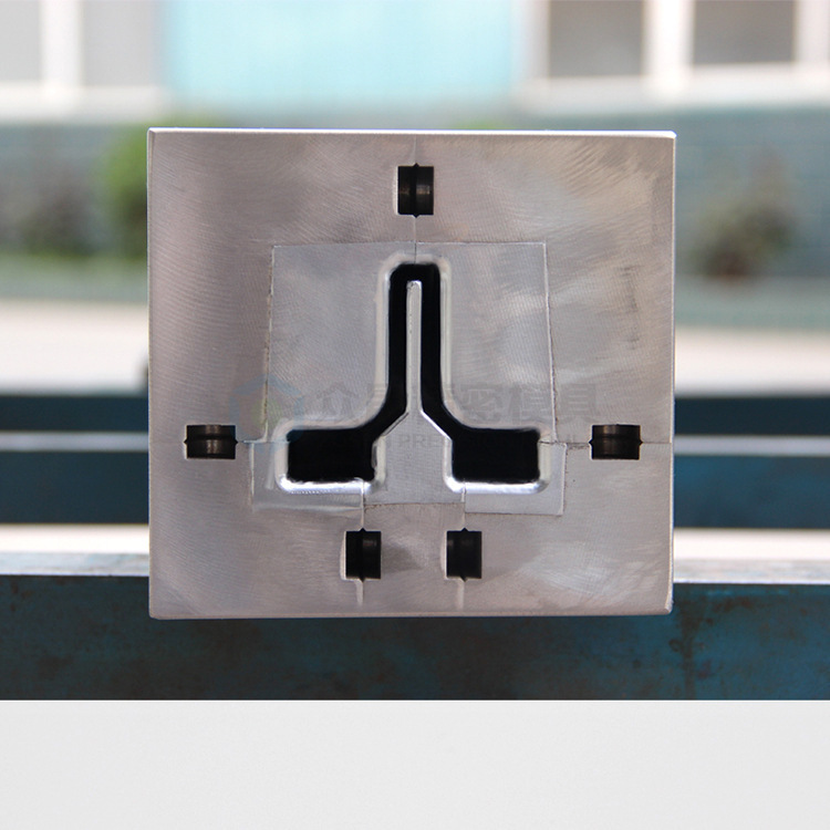 广东桦鑫加工FRP挤出模具 玻璃钢异型材拉挤模具复材模具加工