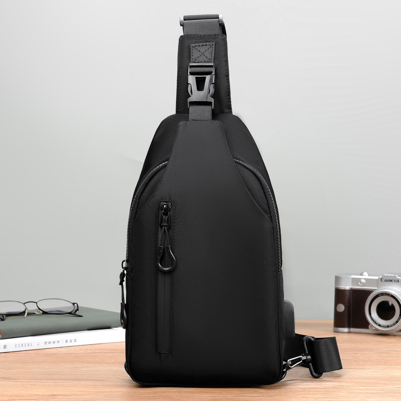 Muestra de bolso de hombro ligero al aire libre para hombres, bolso de pecho para hombres, bolso de hombro de moda simple, moda