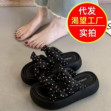 һ�_�Ÿ߼��к����ЬŮ���⴩2026���¿���ȹ����Ů�Lһ�֛���Ь