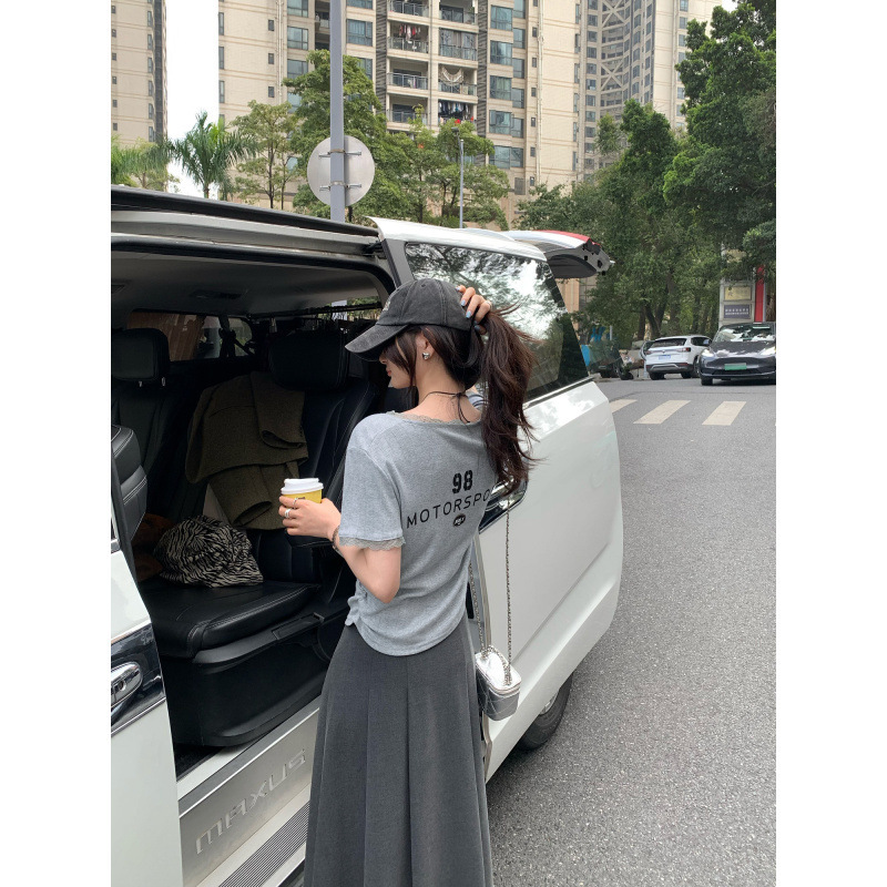 European-Style Exquisite Lace-Trimmed V-Neck Waist-Cinching Ruched Short-Sleeve T-Shirt, New Summer Style Inner Wear Top