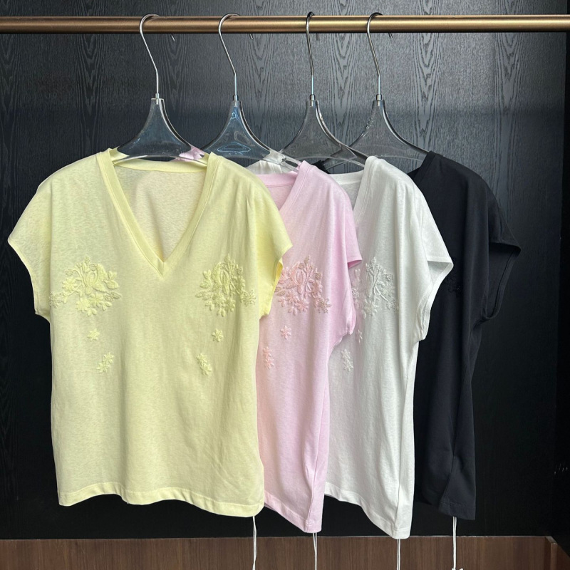 Dtwo2026 Spring New Style Embroidered Beaded V-Neck Short-Sleeved Top 6121395 Dtwo2026 Spring New Style Embroidered Beaded V-Neck Short-Sleeved Top 6121395