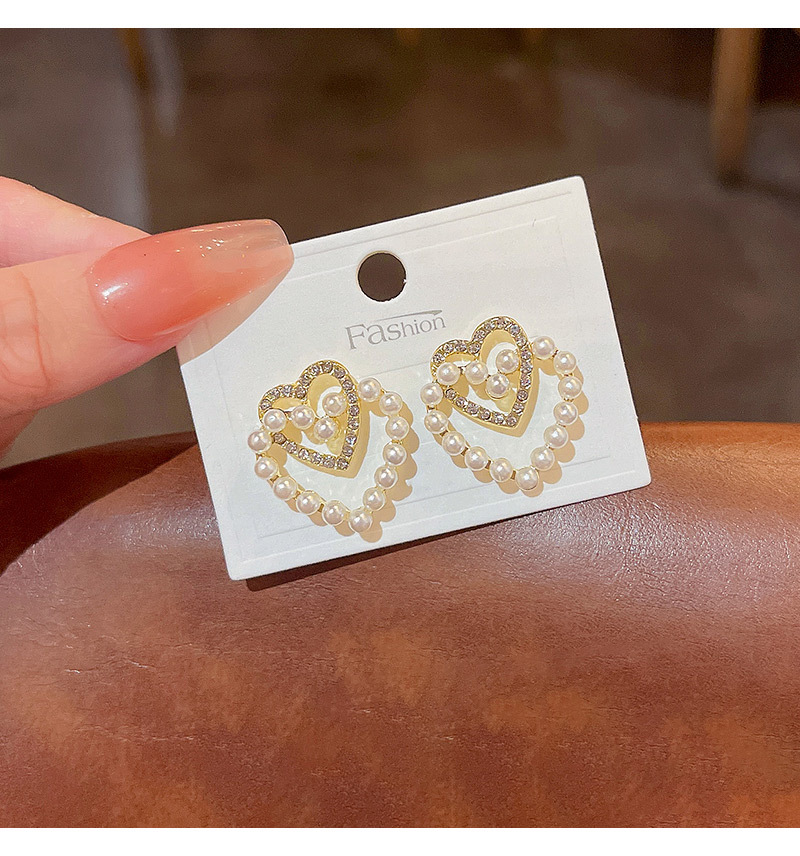 Fashion Heart Shape Imitation Pearl Alloy Inlay Rhinestones Womenu0027S Ear Studs 1 Pair