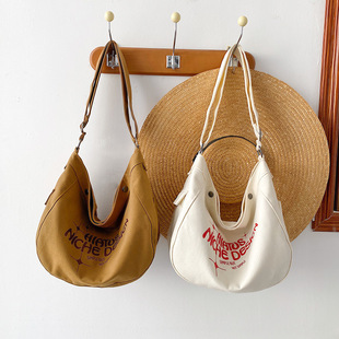 Large Capacity Canvas Bag Women's 2024 New Fashionable Tote Bag Early Spring Printed Letter Casual Simple Shoulder Bag